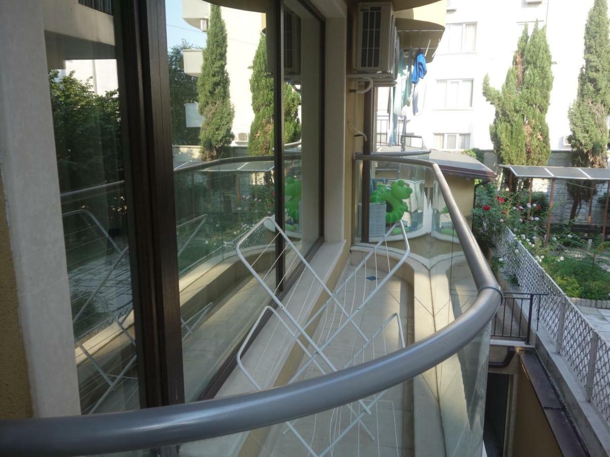 Sea Garden Marina 2 Apartment Varna Exterior foto